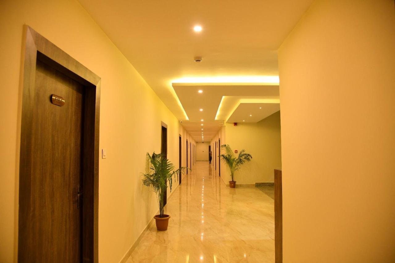 Silver Regency Guwahati Exterior foto